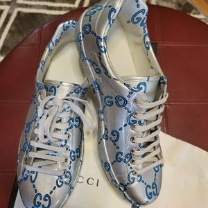 Gucci metallic sneakers